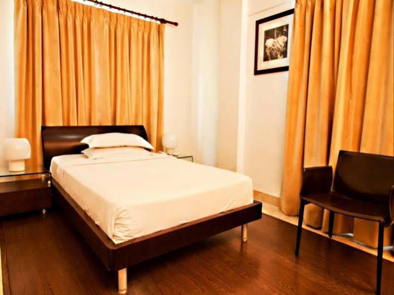 Hotel Oriental Inn เชนไน ภายนอก รูปภาพ